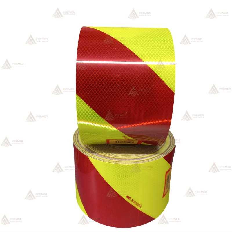 La cinta adhesiva reflectante de Nivel 3  Amarillo/Rojo 3M 4083 (45,7m)