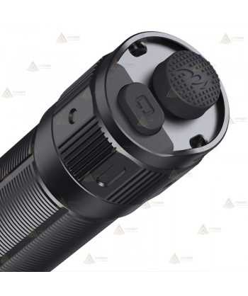 Linterna HT18R de Fenix especial para caza (2800 lúmenes)