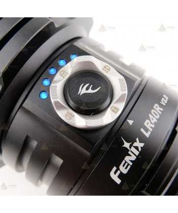 Linterna táctica LR40R V2 de alto rendimiento (15.000 lúmenes)