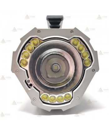 Linterna Fénix LR60R con un haz de 1.085 m (21.000 lúmenes)