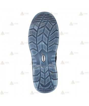 Bota de seguridad con membrana impermeable y transpirable S7