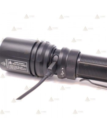 Linterna táctica Fénix TK30R laser 1.500 m (500 lúmenes)
