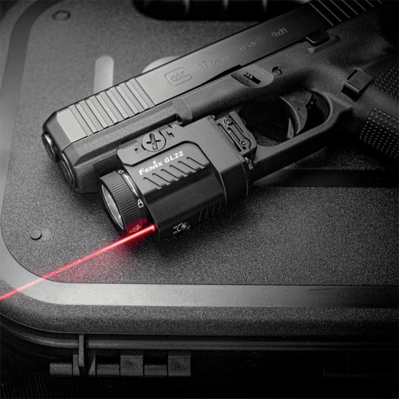 Linterna táctica de 750 lúmenes y con láser rojo para policía
