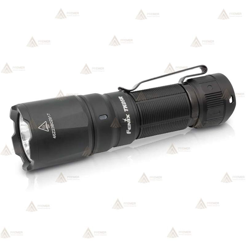 Linterna táctica Fénix TK05R  (1000 lúmenes)