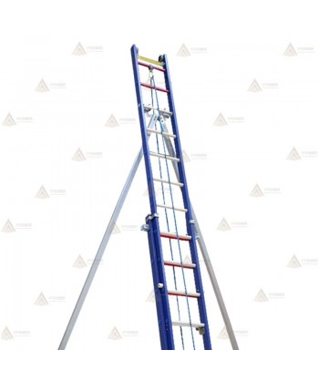 Escalera con 2 patas en ángulo para uso sobre postes o estructuras no seguras