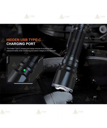 Linterna táctica de Fenix TK22R recargable con USB (3.200 lúmenes)