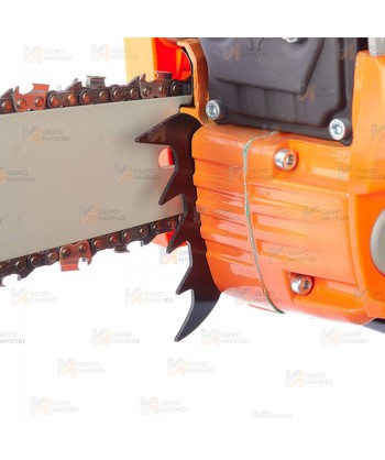 Motosierra anova MG246 de 18" de espada y motor de 45 cc con 2,3 CV - 1,7 kW