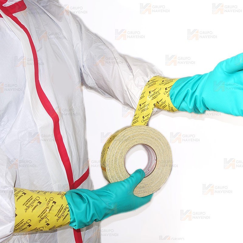 Cinta adhesiva para vestuario de protección química