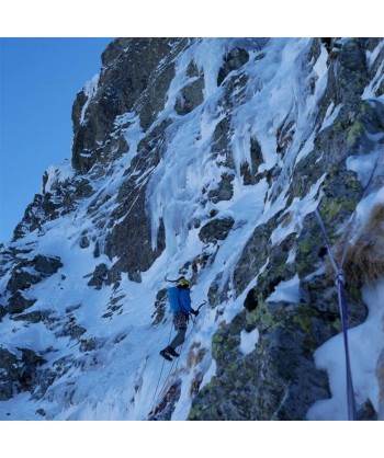 Casco Orbix de Tendon para rescate, alpinismo y escalada