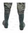 Vadeador en tejido nylon/PVC laminado y botas con suelas de tacos