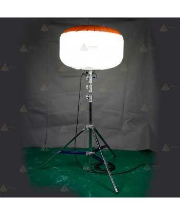 Globo led a 220 V / 200W con mástil telescópico (27.000 Lúmenes)