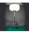 Globo led a 220 V / 200W con mástil telescópico (27.000 Lúmenes)