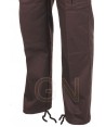 Pantalones con refuerzos y cintas bicolor reflectantes en bajos y tapetas