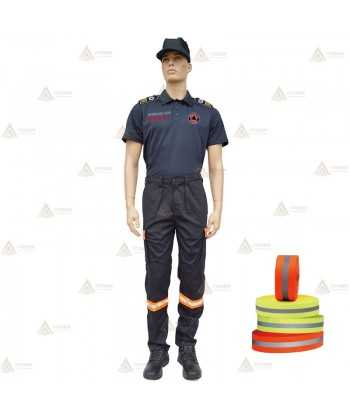 Pantalones con refuerzos y cintas bicolor reflectantes en bajos y tapetas