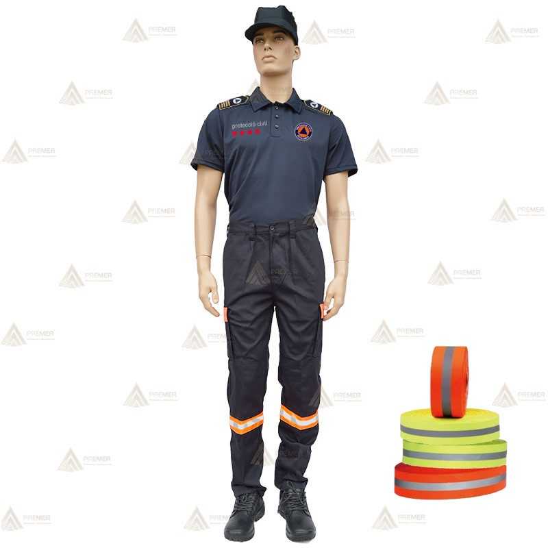 Pantalones con refuerzos y cintas bicolor reflectantes en bajos y tapetas