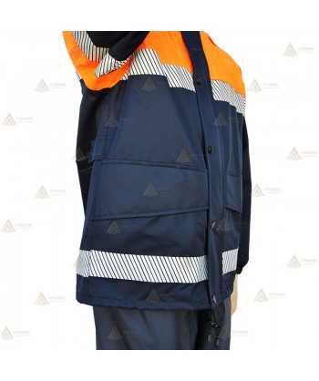 Chubasquero bicolor con cintas reflectantes segmentadas y membrana PTFE para Protección Civil