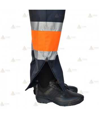 Pantalón impermeable con cintas reflectantes segmentadas  para Protección Civil