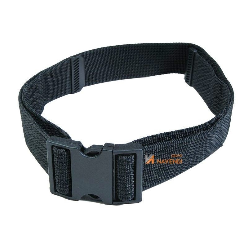 Cinturón de nylon negro con hebilla de PVC de doble anclaje. 5 cm de ancho