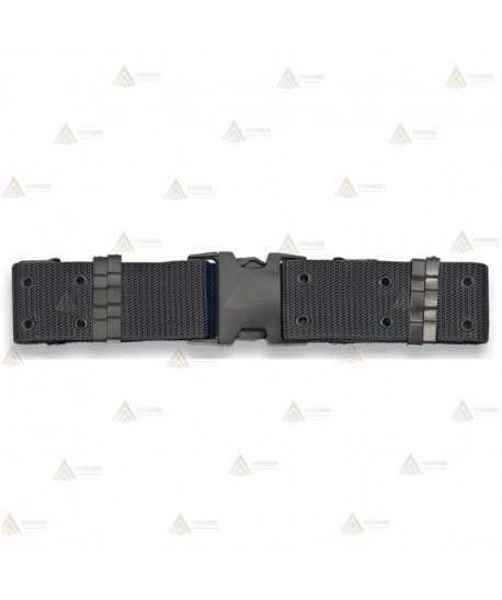 Cinturón exterior con doble cierre de seguridad. 122 cm x 5,5 cm color negro