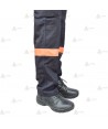 Pantalones bielásticos con refuerzos y cintas monocolor en bajos y tapetas