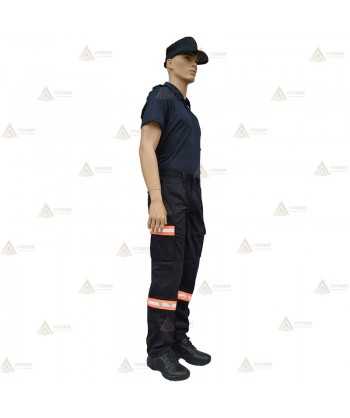 Pantalones bielásticos con refuerzos y cintas bicolor en bajos y tapetas