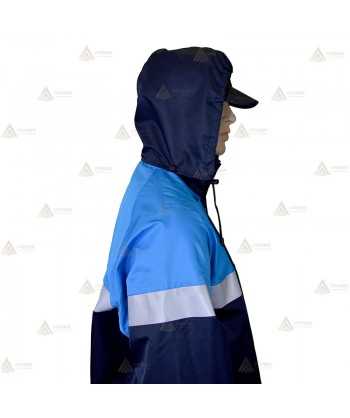 Parka ligera color azul marino azul tropical,  impermeable con cinta damero reflectante blanco y membrana PU para Policía Local