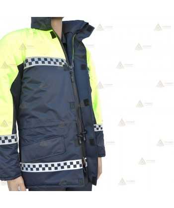 Parka ligera color azul marino y amarillo flúor, con damero reflectante y membrana impermeable PU para Policía Local