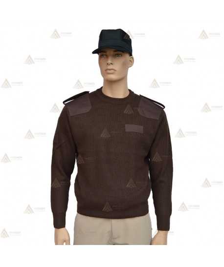 Jersey de cuello redondo con refuerzos en codos y galoneras de color marrón