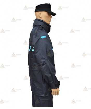 Parka azul marino con damero azul, forro desmontable y membrana impermeable PTFE para Policía Local