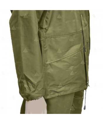 Chaqueta impermeable y transpirable de color Arena y verde militar con membrana PTFE para Agentes Rurales