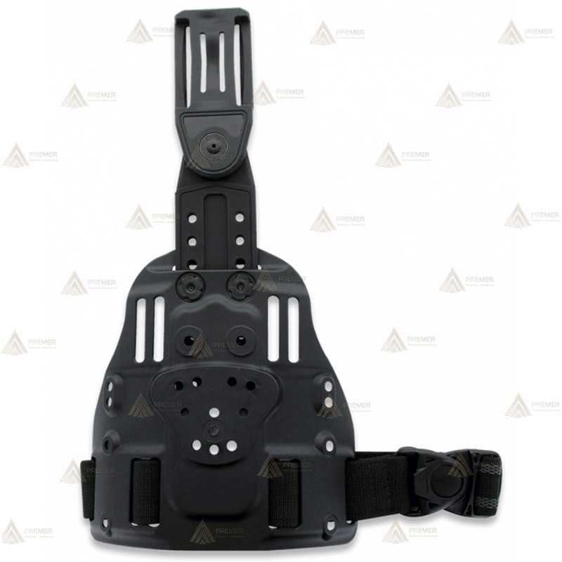 Pernera o plataforma táctica para armas