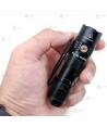 Linterna táctica recargable Fénix PD25R de 800 lúmenes
