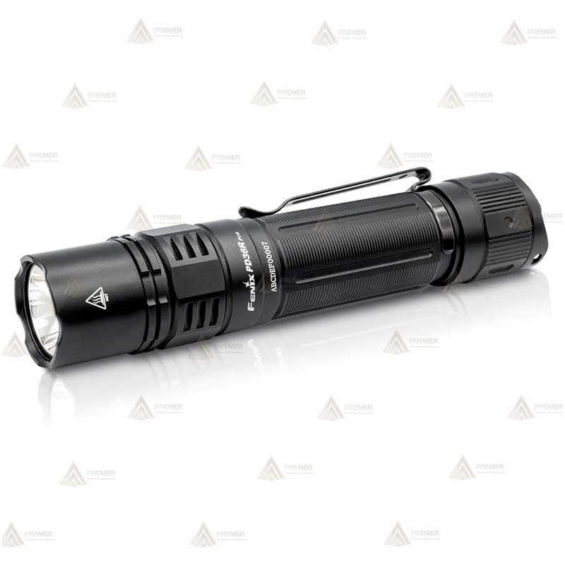 Linterna táctica recargable Fénix PD36R PRO de 2800 lúmenes