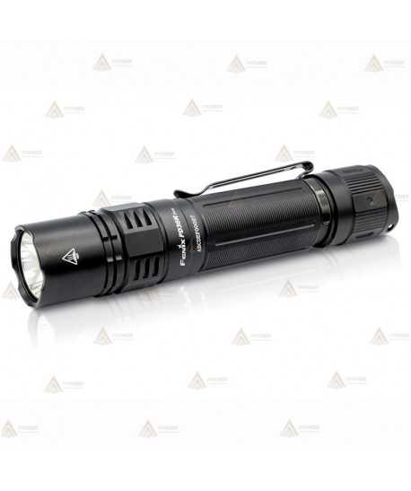 Linterna táctica recargable Fénix PD36R PRO de 2800 lúmenes