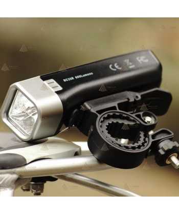 Foco linterna para bicicleta BC25R de Fénix. Proporciona 600 lúmenes