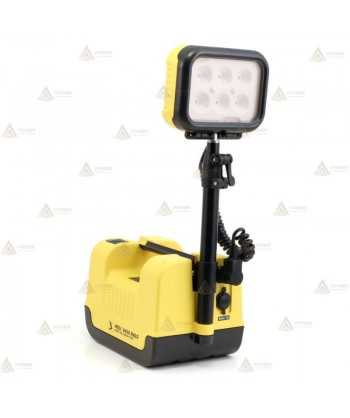 Mástil de iluminación a batería de Peli (3.000 Lúmenes)