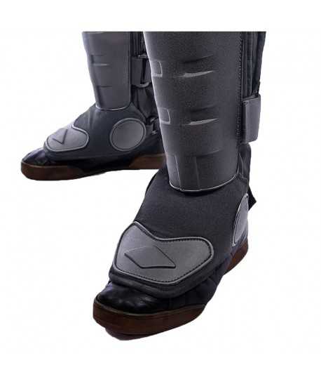 Rodilleras + Espinilleras + Protectores de pie superior rígidos con acolchado interior