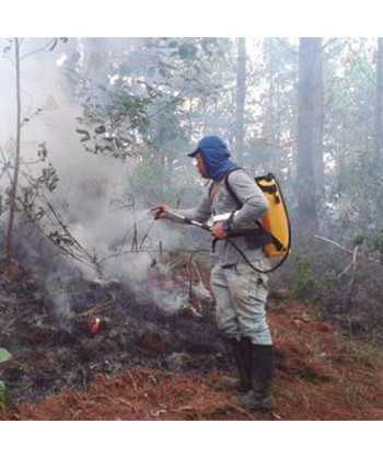 Mochila extintora rígida para forestales