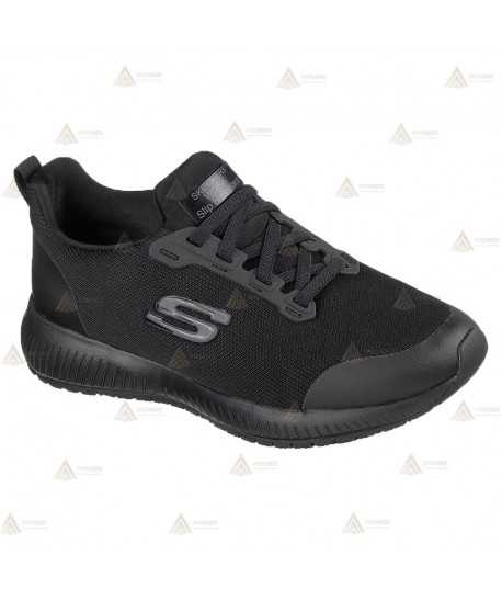 Zapatilla para uniformidad Skechers Squad SR de horma ancha para mujer color negro