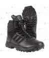Bota táctica de color negro y de caña baja de Adidas GSG-9.7