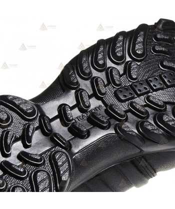 Bota táctica de color negro y de caña baja de Adidas GSG-9.7