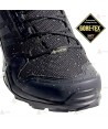 Botas tácticas de caña baja color negro de Adidas Terrex AX3 MID GTX con Goretex
