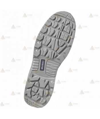 Bota trekking hidrofugada para forestales