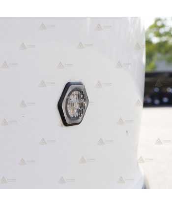 Piloto empotrable con 6 leds color rojo para vehículos de emergencias