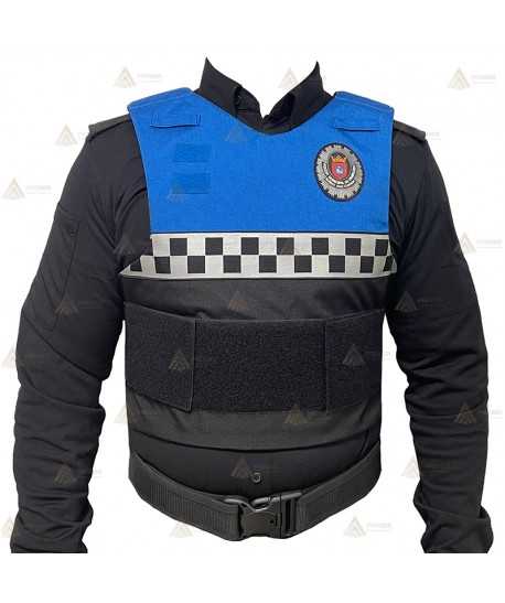 Funda exterior bicolor y damero reflectante para chalecos antibala de la Policía Local