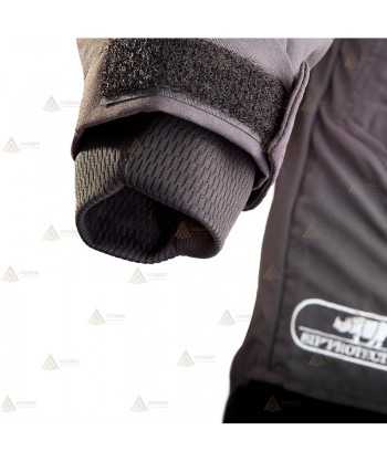 Chaqueta combinada con refuerzos para equipos de rescate y actividades extremas