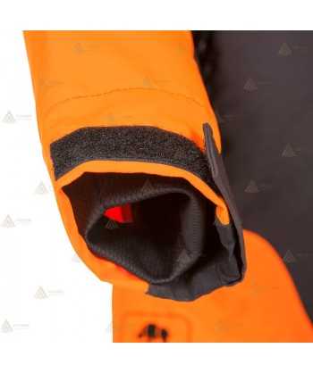 Chaqueta naranja de alta visibilidad con refuerzos y cintas reflectantes segmentadas para rescate