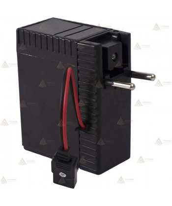 Megáfono portátil 4 en 1 con batería recargable y mango plegable