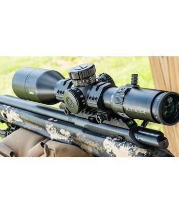 Visor BUSHNELL ELITE TACTICAL DMR3 3.5-21x50 FFP G4P táctico para tiro de precisión