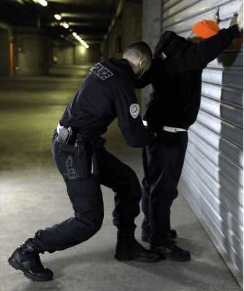 Buzo Policial y anti disturbios con refuerzos